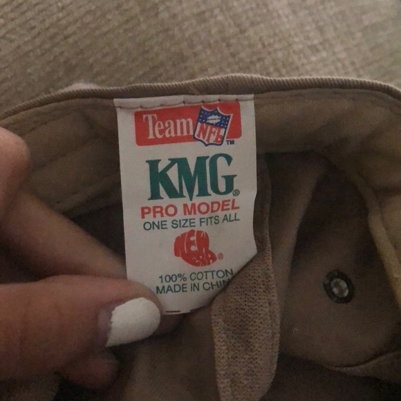 Kansas City Chiefs Hat - Picture 3 of 3